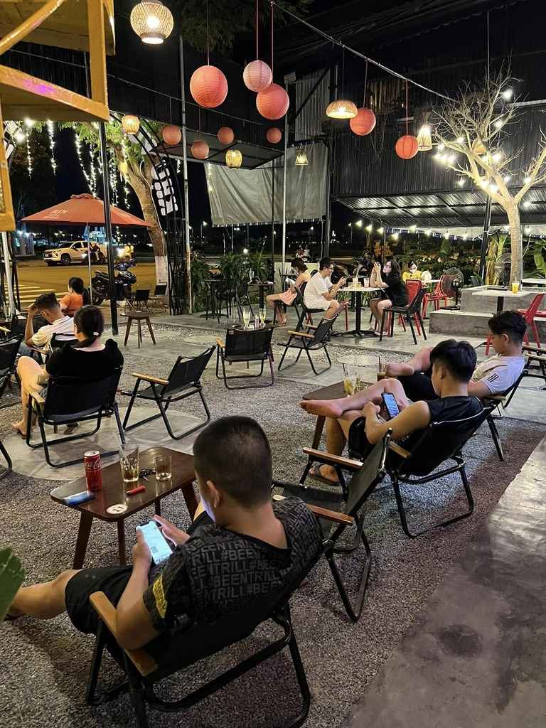 Không gian thoáng mát tại Cà phê khu vui chơi trẻ em