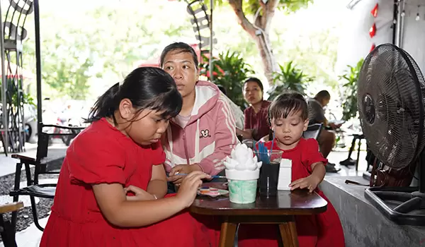 khung cảnh gia đình khu vui chơi đà nẵng